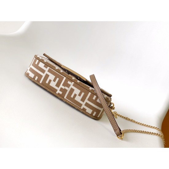 FENDI Baguette
