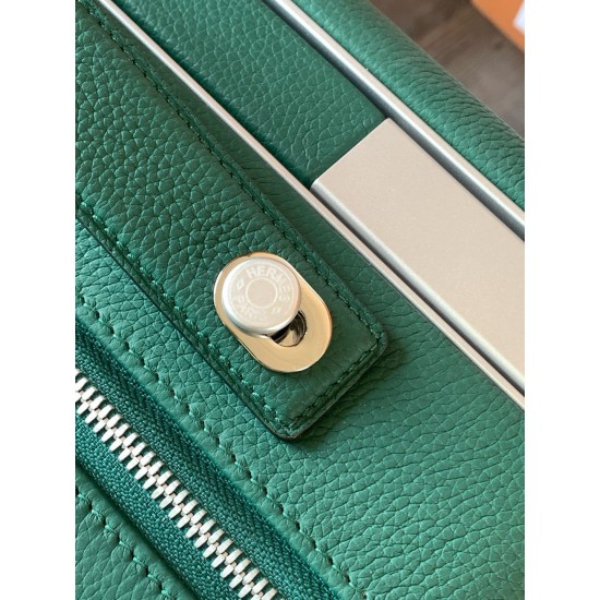 HERMÈS Suitcase