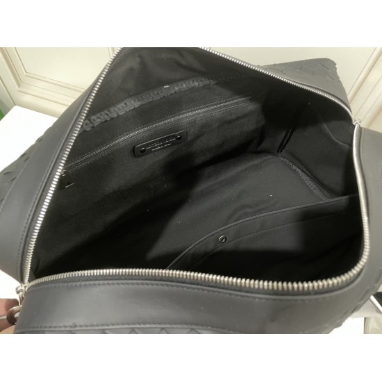 Bottega Veneta More