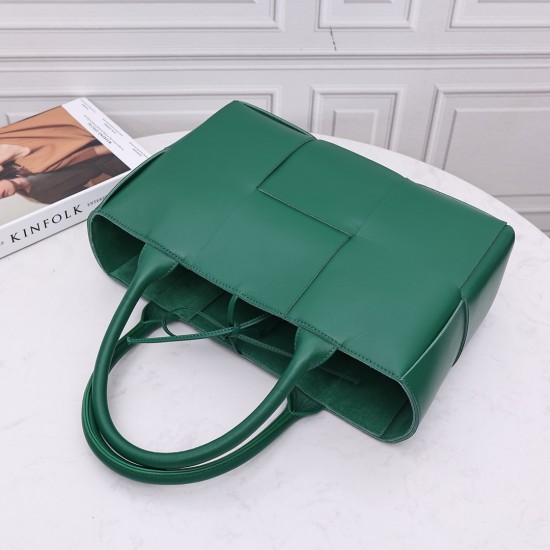 Bottega Veneta Tote