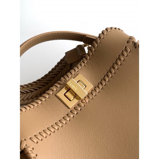 FENDI Peekaboo