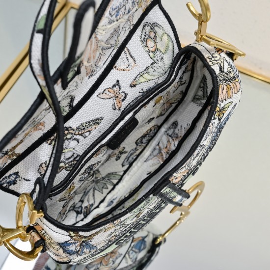 Dior Saddle