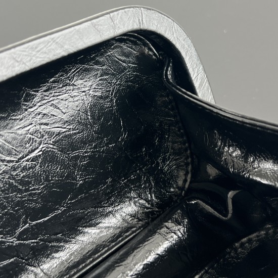 Bottega Veneta More