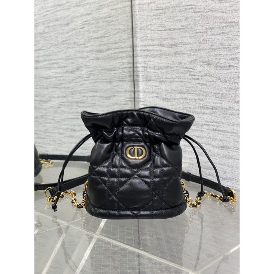 Dior Caro