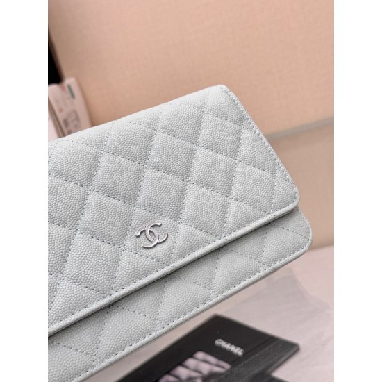 CHANEL WOC
