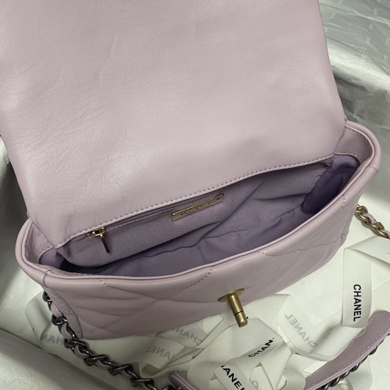 CHANEL 19 BAG