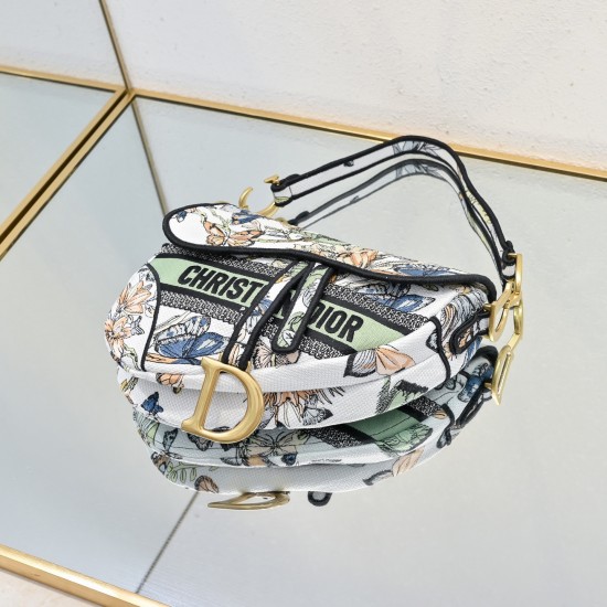 Dior Saddle