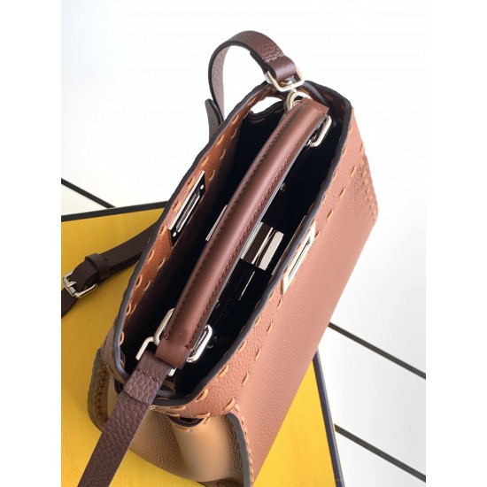 FENDI Peekaboo