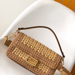 FENDI Baguette