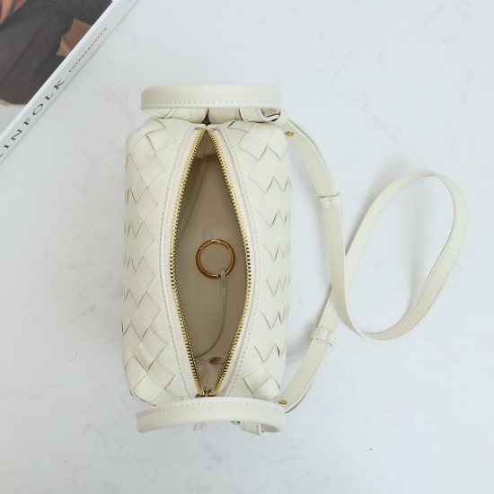 Bottega Veneta Loop