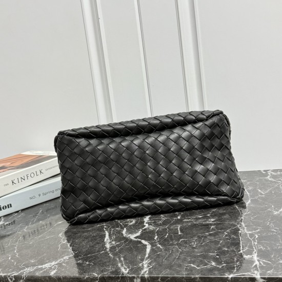 Bottega Veneta Parachute