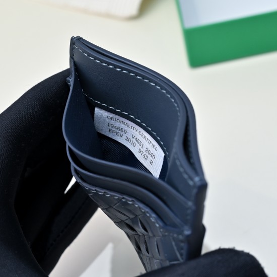Bottega Veneta Wallet