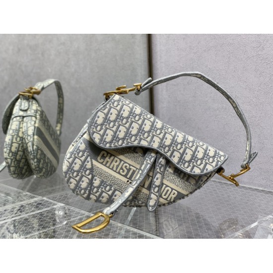 Dior Saddle
