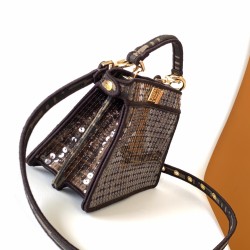 FENDI Peekaboo