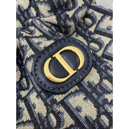 Dior Caro