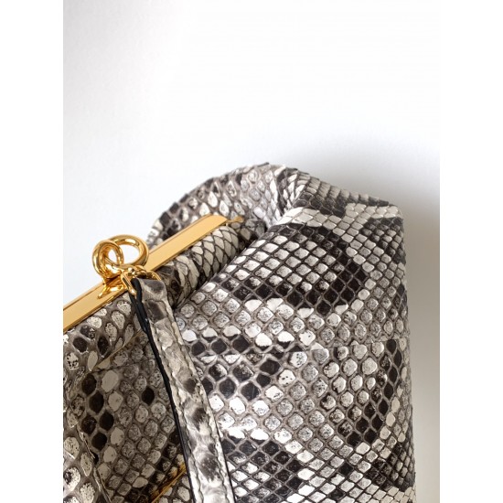 FENDI Fendi First