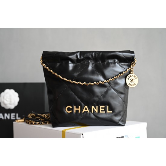 CHANEL 22 Bag