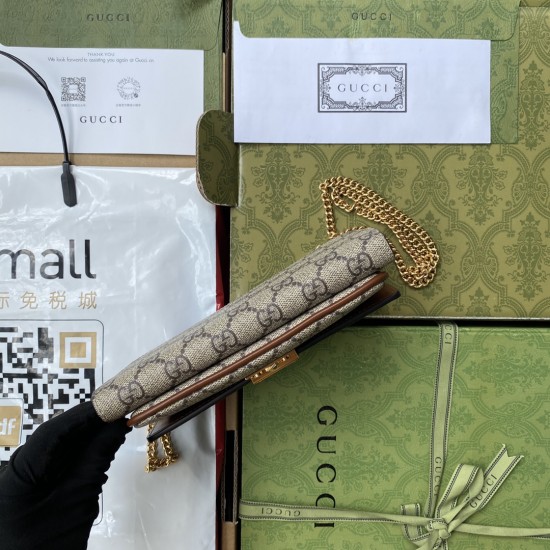 Gucci Padlock