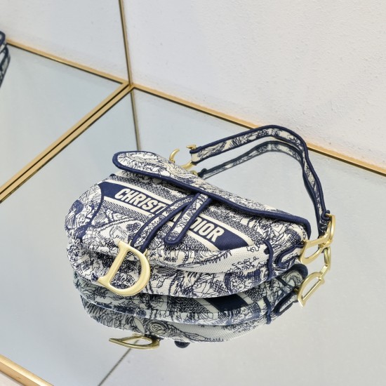Dior Saddle