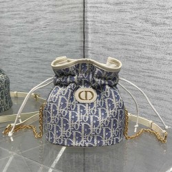 Dior Caro
