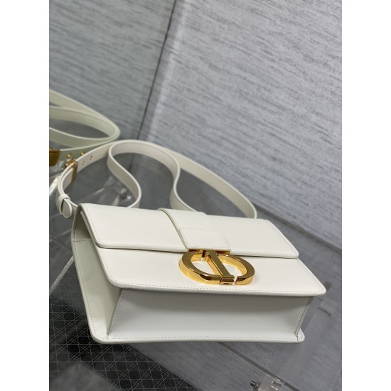 Dior Montaigne