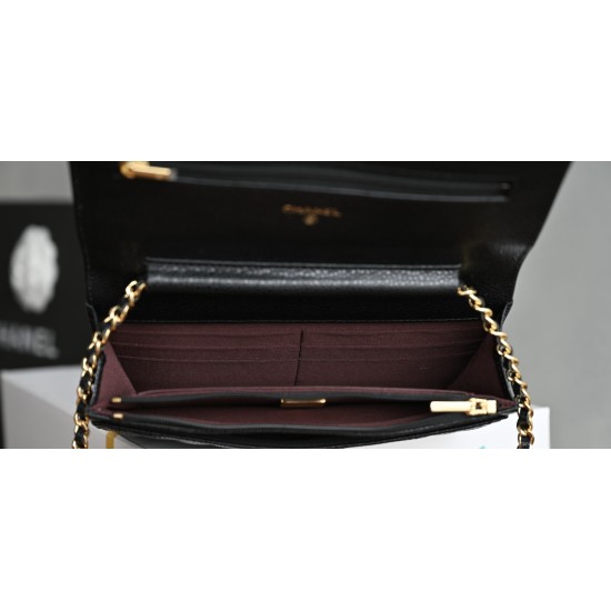 CHANEL WOC