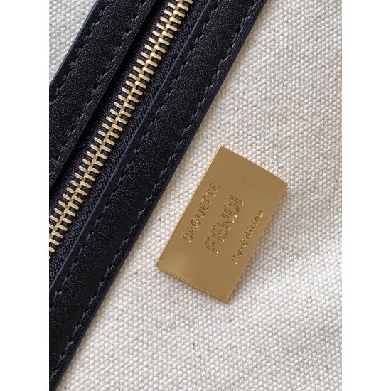 FENDI Baguette