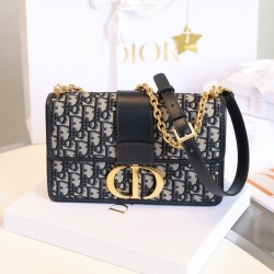 Dior Montaigne