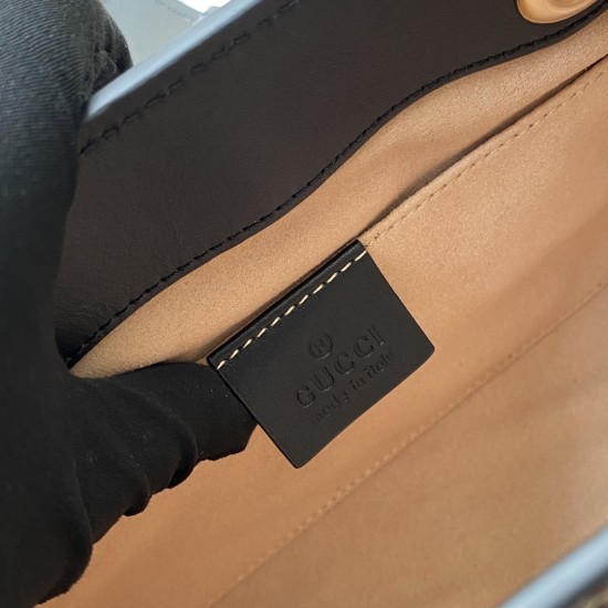 Gucci Padlock