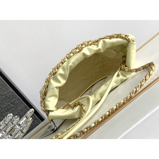 CHANEL 22 Bag