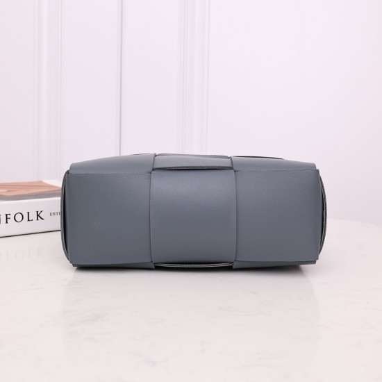 Bottega Veneta Tote