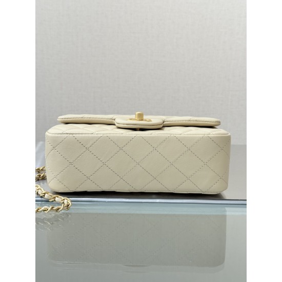 CHANEL FLAP BAG