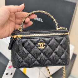 CHANEL WOC