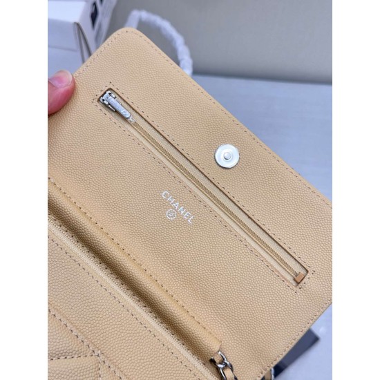 CHANEL WOC
