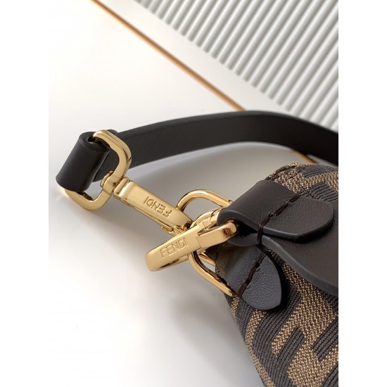 FENDI Baguette