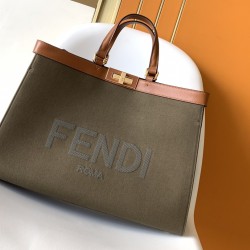 FENDI Tote Bags