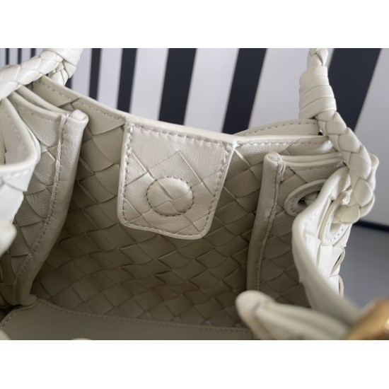 Bottega Veneta Parachute