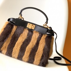 FENDI Peekaboo