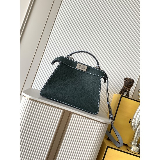 FENDI Peekaboo