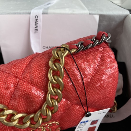 CHANEL 19 BAG