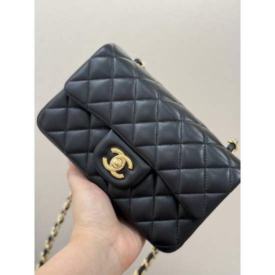 CHANEL FLAP BAG