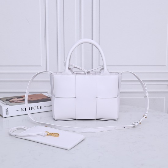 Bottega Veneta Tote