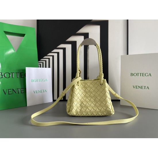 Bottega Veneta Parachute