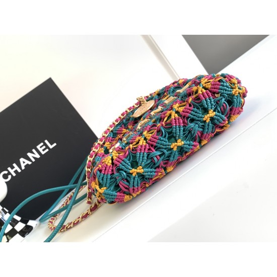 CHANEL 22 Bag