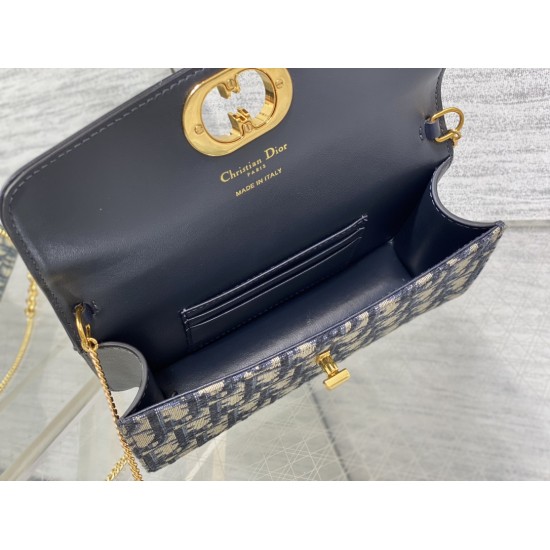 Dior Caro