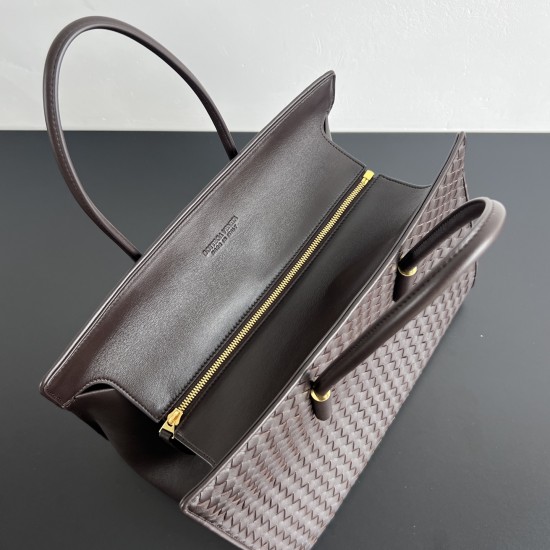 Bottega Veneta Tote