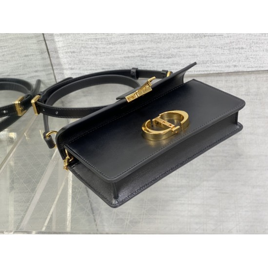 Dior Montaigne