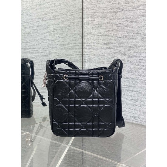 Dior Caro