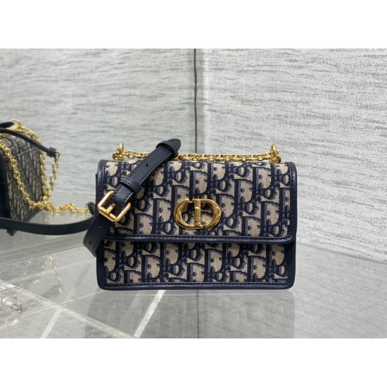 Dior Caro