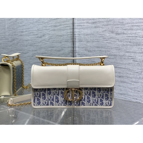 Dior Montaigne